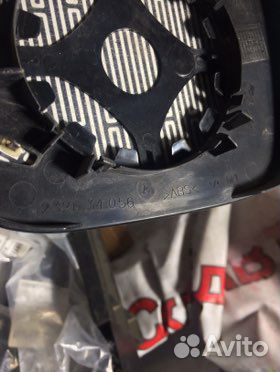 Citroen C3/C4 зеркальный элемент правого зеркала