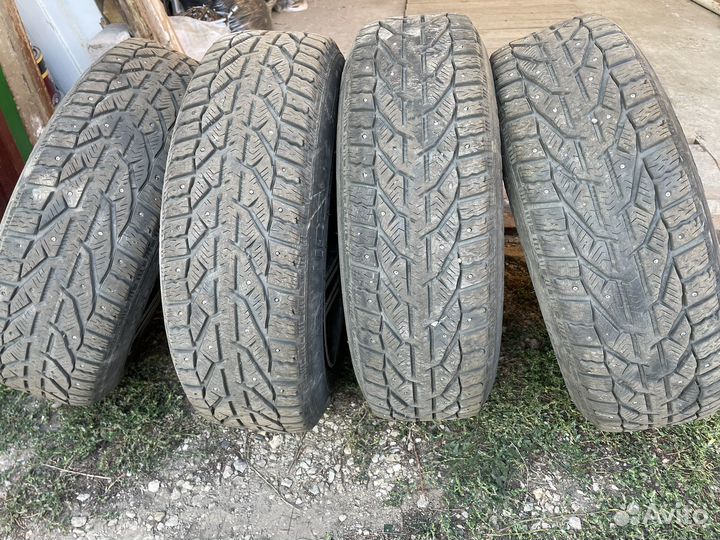 Колеса r 15 зимние 185 65 на литых дисках