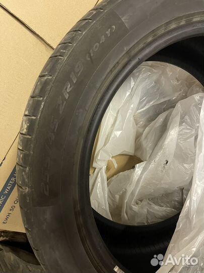 Pirelli P Zero 255/45 R19 и 285/40 R19 104Y