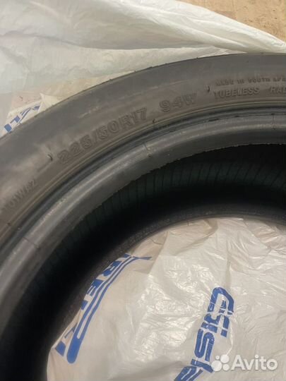 Bridgestone Turanza T001 225/50 R17