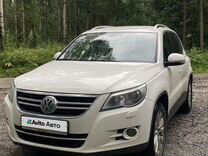 Volkswagen Tiguan 2.0 AT, 2009, 149 100 км, с пробегом, цена 1 130 000 руб.