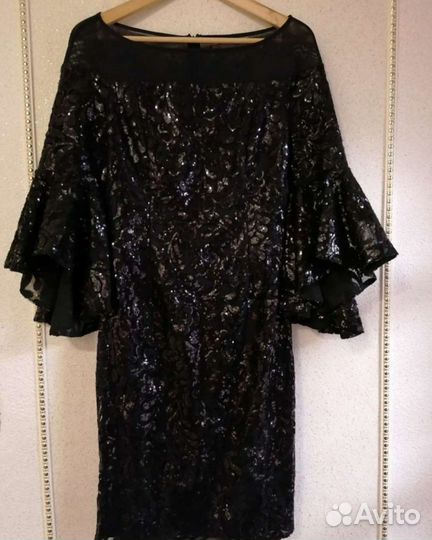 Платье Calvin Klein оригинал, размер М