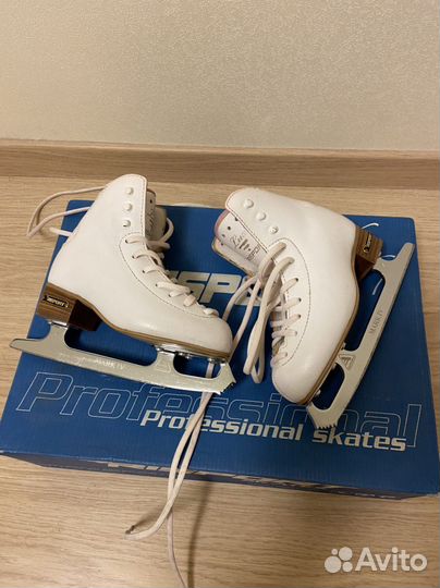 Коньки фигурные Детские risport LUX 18,5