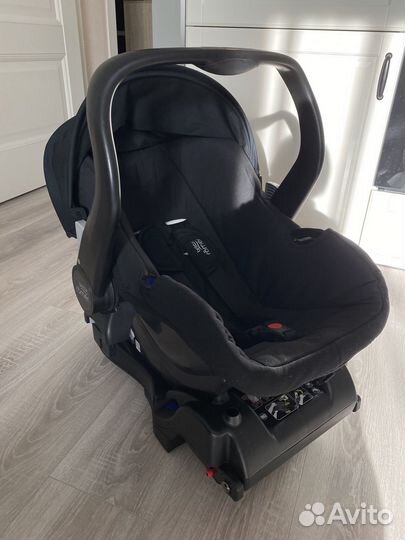 Britax romer baby safe плюс база isofix