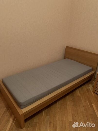 Кровать IKEA