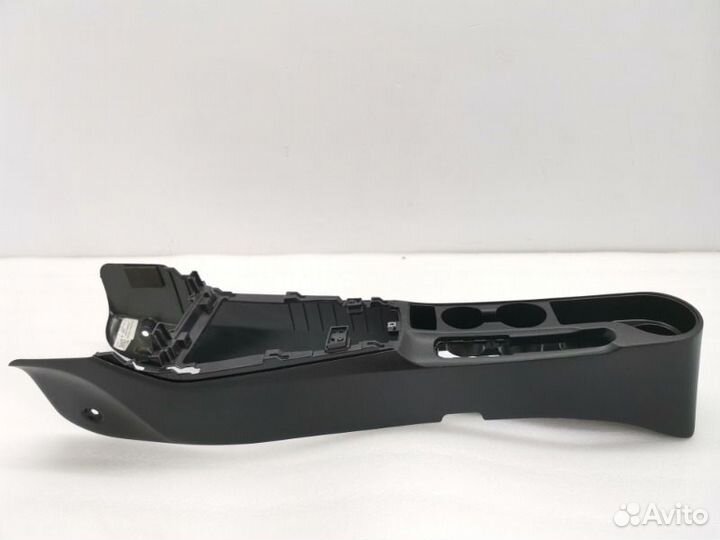 Центральная консоль Kia Rio 4 1.6 2021