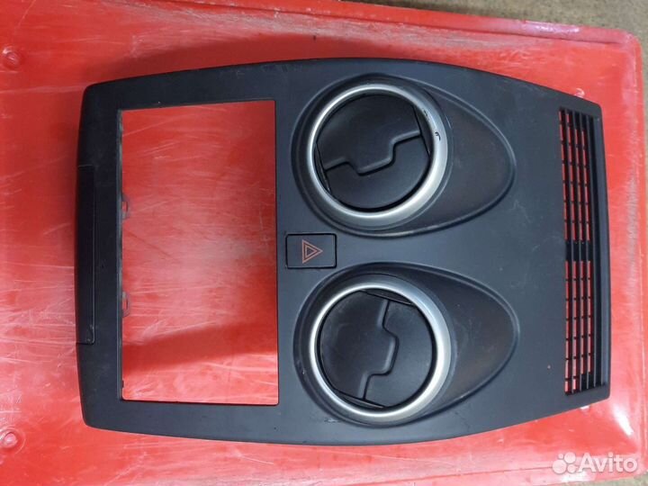 Консоль магнитофона Nissan Qashqai J10 MR20DE