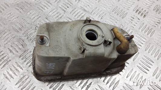 Фара галогенная левая передняя jeep grand cherokee