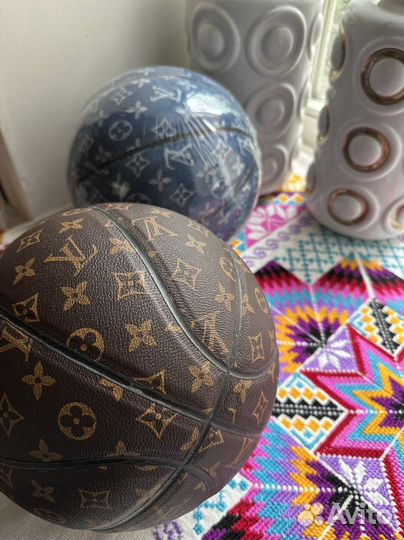 Баскетбольный мяч Louis Vuitton