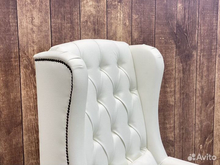 Педикюрное кресло Трон