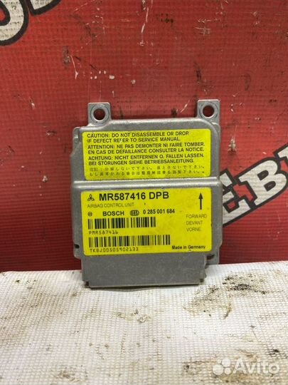 Блок управления SRS Mitsubishi Colt Z30 1.3 135930