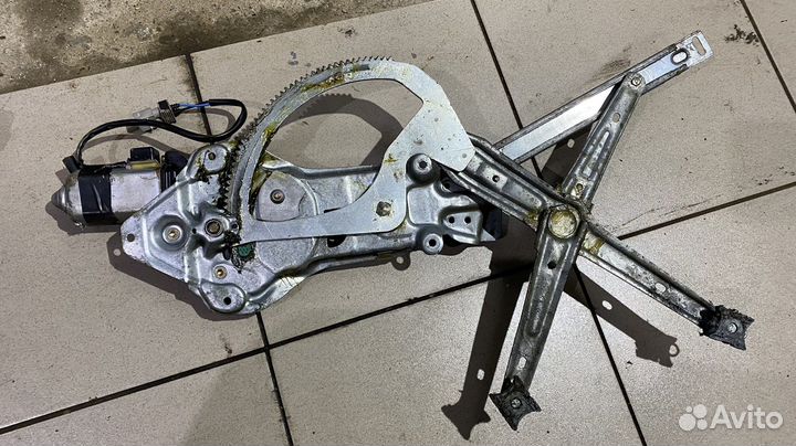 Электростеклоподъемники передние BMW 5 series E34