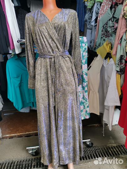 Платье нарядное. Р. 52