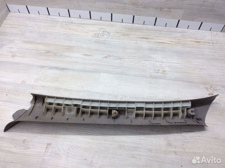 Обшивка стойки передняя правая Chery Tiggo T11