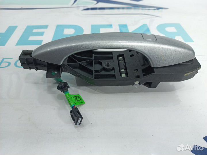 Внешняя ручка двери передняя правая Haval F7X