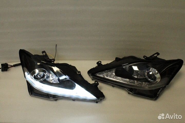 Lexus IS 2005-2013 фары с бегающим поворот F2NN9