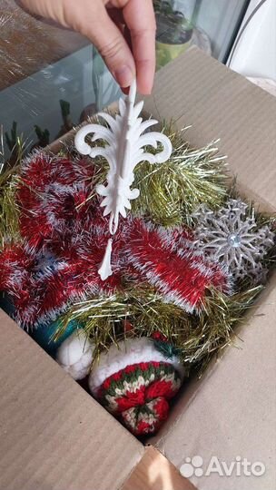 Картина/ хендмэйд/Елка+ игрушки ящик