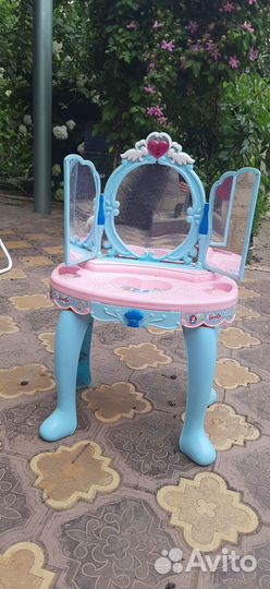 Трильяж с зеркалом