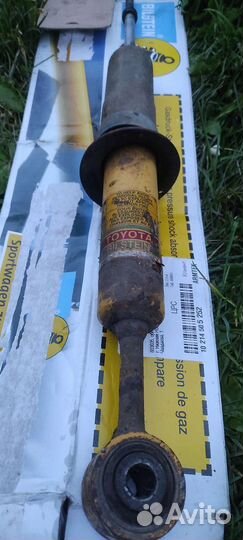 Амортизатор Тойота Тундра