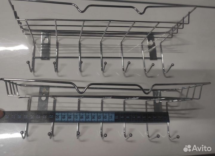 Полка прямая одноярусная, с крючками