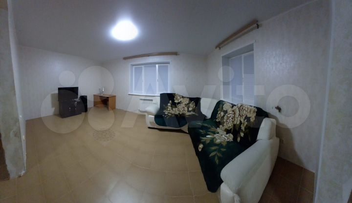 Дом 173 м² на участке 5 сот.