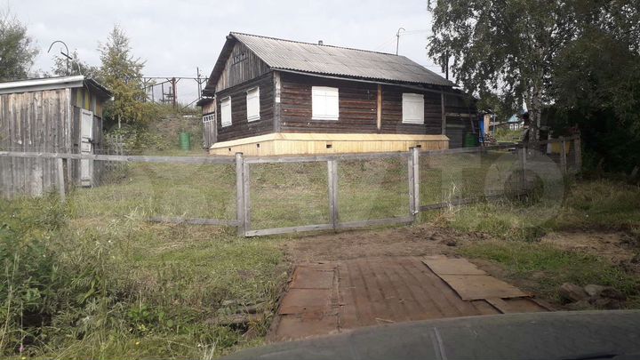 Дом 58 м² на участке 9,28 га