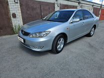 Toyota Camry 2.4 MT, 2004, 450 000 км, с пробегом, цена 745 000 руб.