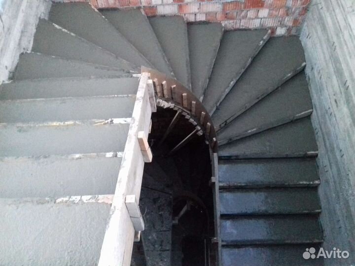 Изготовление бетонных лестниц любой сложности