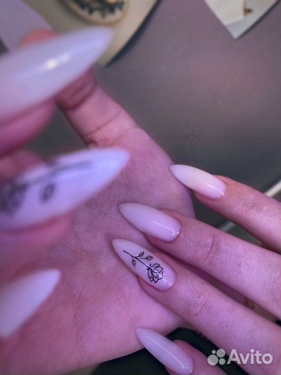 Маникюр, Наращивание ногтей