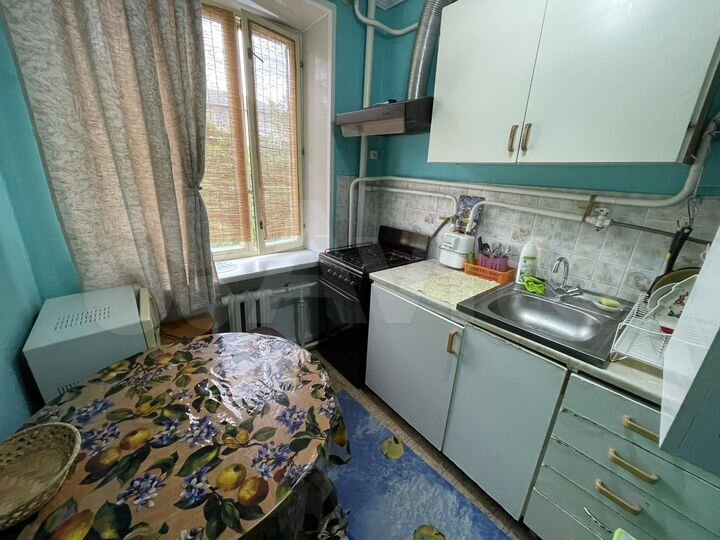 2-к. квартира, 53 м², 3/5 эт.