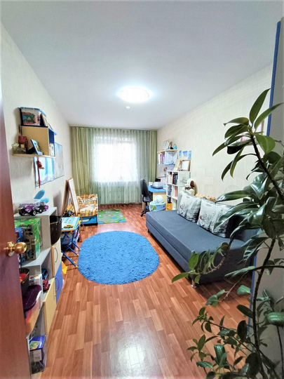 3-к. квартира, 73 м², 7/10 эт.