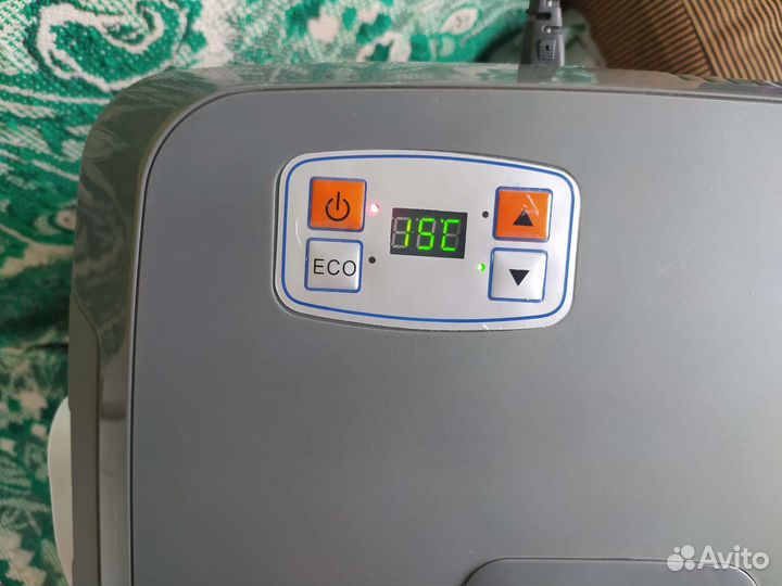 Автомобильный холодильник