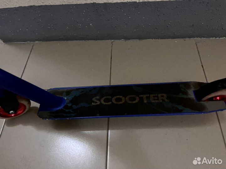 Трюковой самокат Scooter б/у
