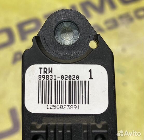 Датчик удара Toyota Corolla E120