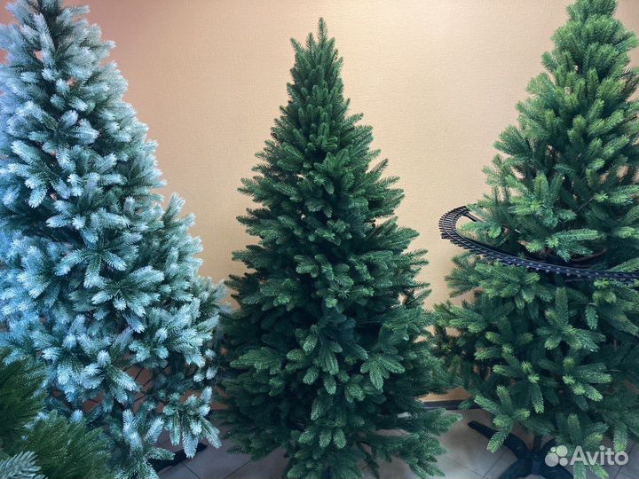 Ёлка исскуственная 