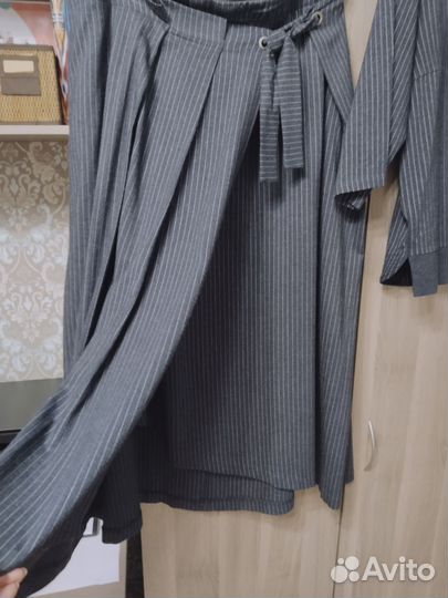 Костюм женский