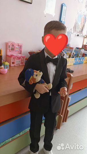 Пиджак на мальчика H&M