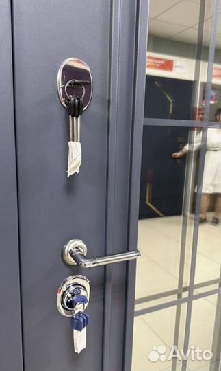 Дверь входная металлическая с терморазрывом