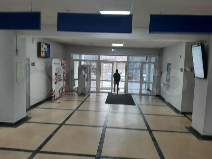 Здание, 4383.6 м²