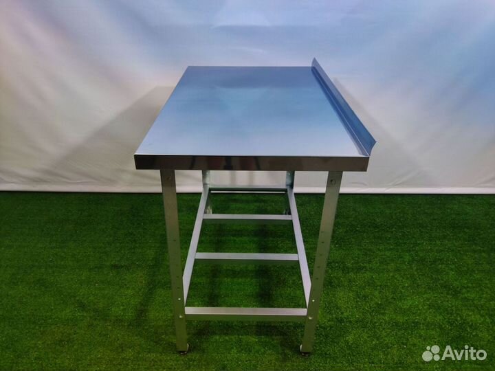 Стол разделочный из нержавейки (1000х800х850)