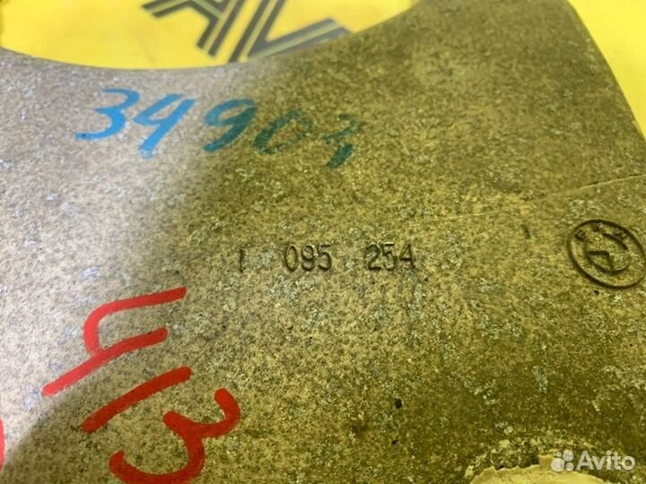 Рычаг задний правый Bmw X5 E53 M54B30 2004