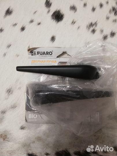 Дверная ручка для входных и меж.дверей