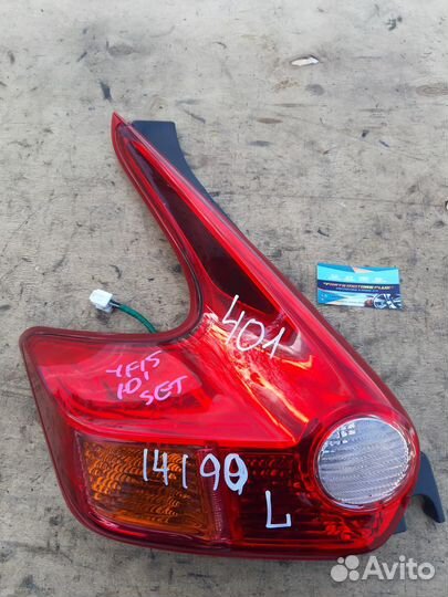 Задний левый стоп сигнал Ниссан Жук F15