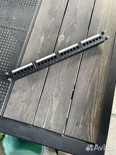 Патч панель 24