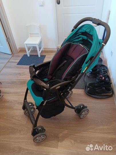 Прогулочная коляска