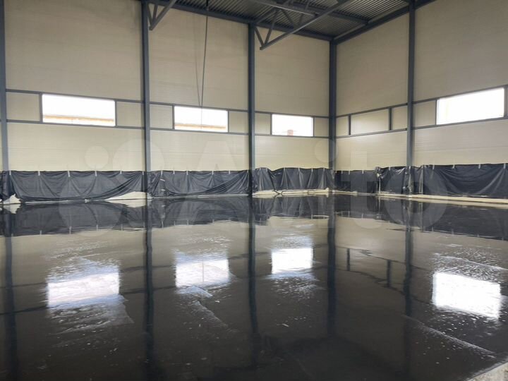 Свободного назначения, 2000 м²