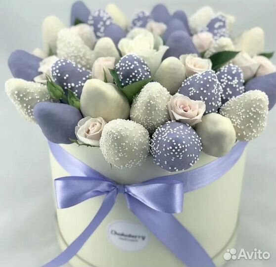 Букеты из свежей клубники в бельгийском шоколаде