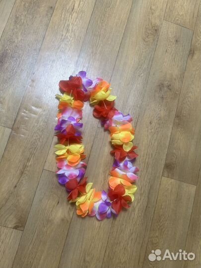 Атрибутика для гавайской вечеринки