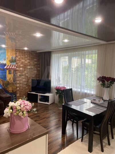 4-к. квартира, 80 м², 5/5 эт.