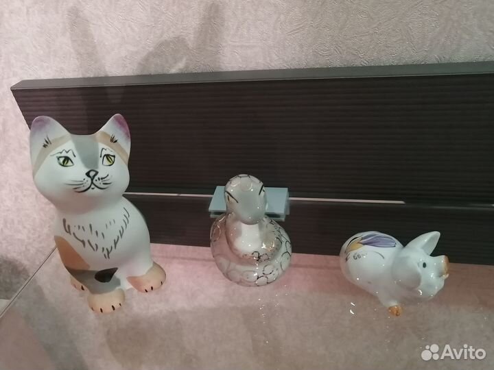 Фигурки из фарфора